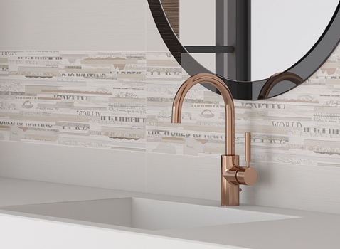 Wasserstrahlschneider für haarscharfe Schnittkanten, individuell gestaltete Bordüren und filigrane Formen 